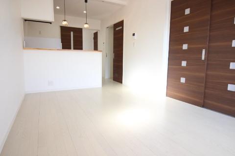 居室・リビング　リビング