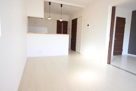 居室・リビング　リビング