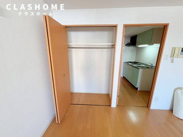 収納　同物件の別部屋になります。