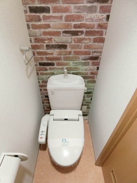 トイレ　図面と現状に相違がある場合には現状を優先