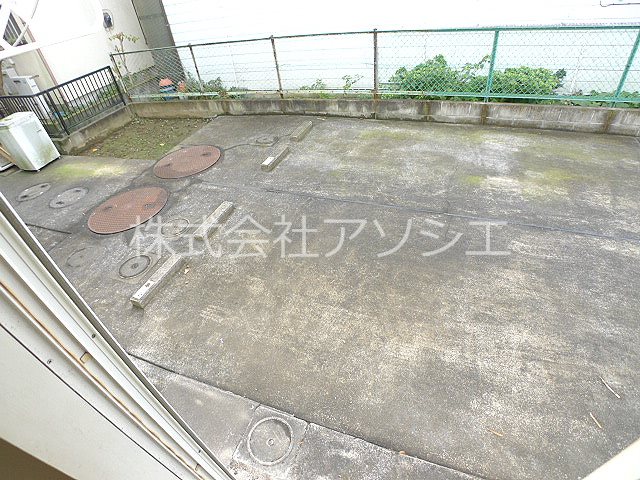 バルコニー　バルコニー