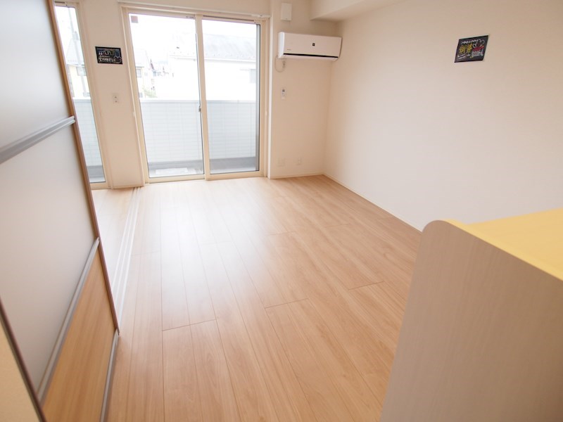 居室・リビング　同仕様写真