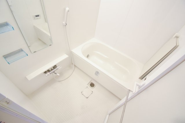 バス・シャワールーム　お湯張り・追い炊き・浴室乾燥付き