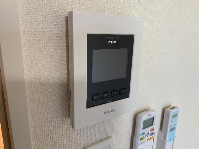 セキュリティ　カメラ付インターホン（イメージ）