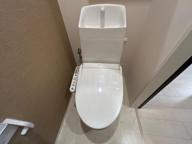 トイレ　シャワー付トイレ