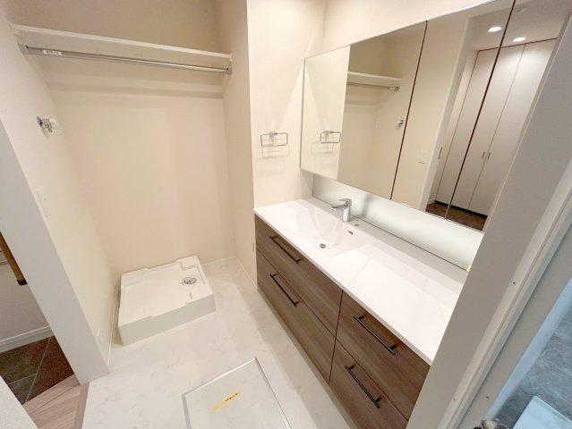 洗面設備　★独立洗面台★