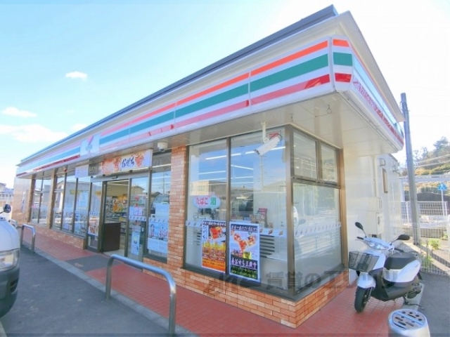 コンビニ　セブンイレブン大津美崎町店（コンビニ）まで1200m