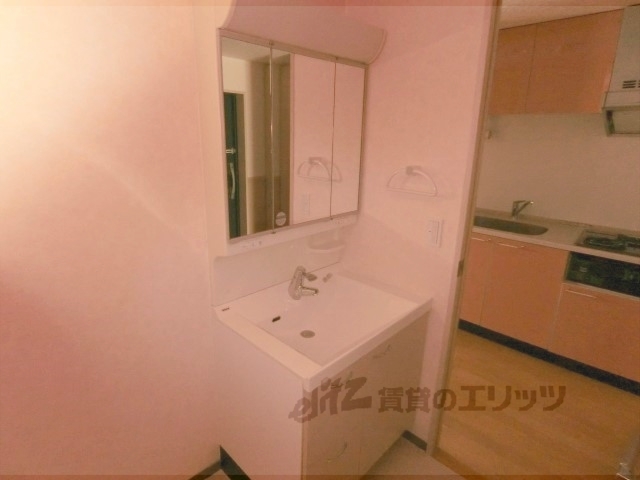 洗面設備　独立洗面台