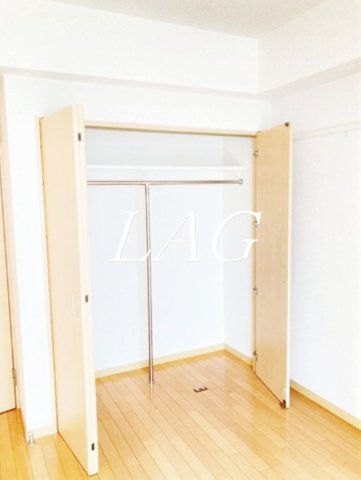 居室・リビング　洋室のお部屋です。