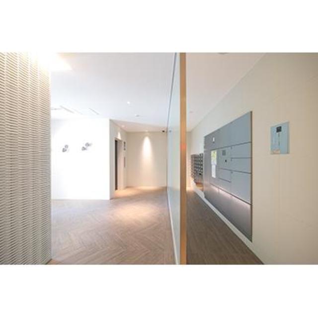 トイレ　※写真は同タイプ住戸です。