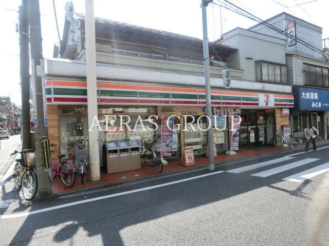 コンビニ　セブンイレブン北区中十条３丁目店（コンビニ）まで354m