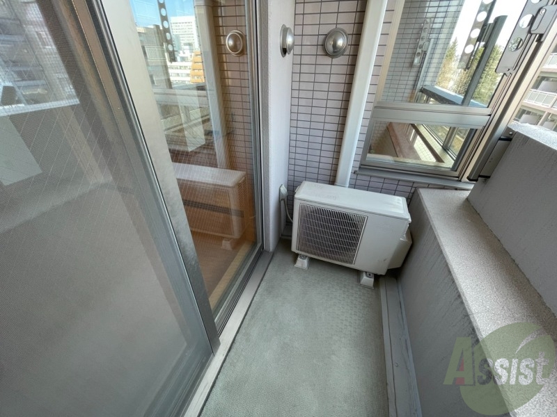 バルコニー　バルコニーです。洗濯物の外干しもできますよ！