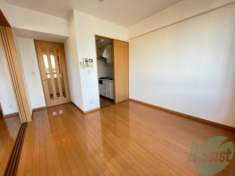 居室・リビング　８帖のリビングです！窓もあり日当たりがもいいですよ。