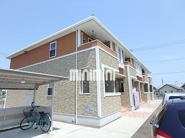 建物外観　２０１５年築のアパートです。