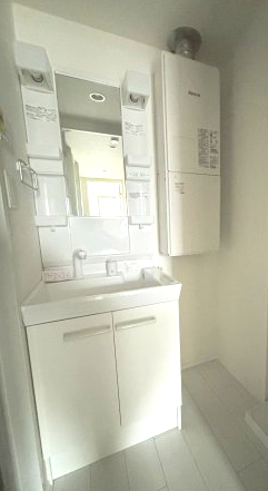 洗面設備　忙しい朝には欠かせない洗面所です