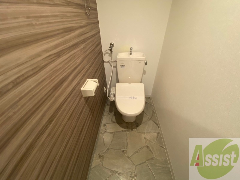 トイレ　トイレです。ウォシュレット付を探している方、おすすめです！