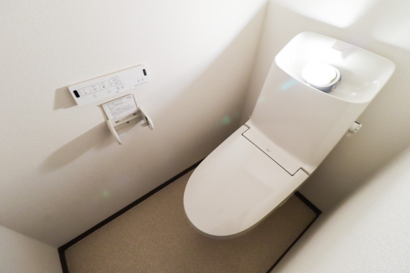 トイレ　図面と現状に相違がある場合には現状を優先