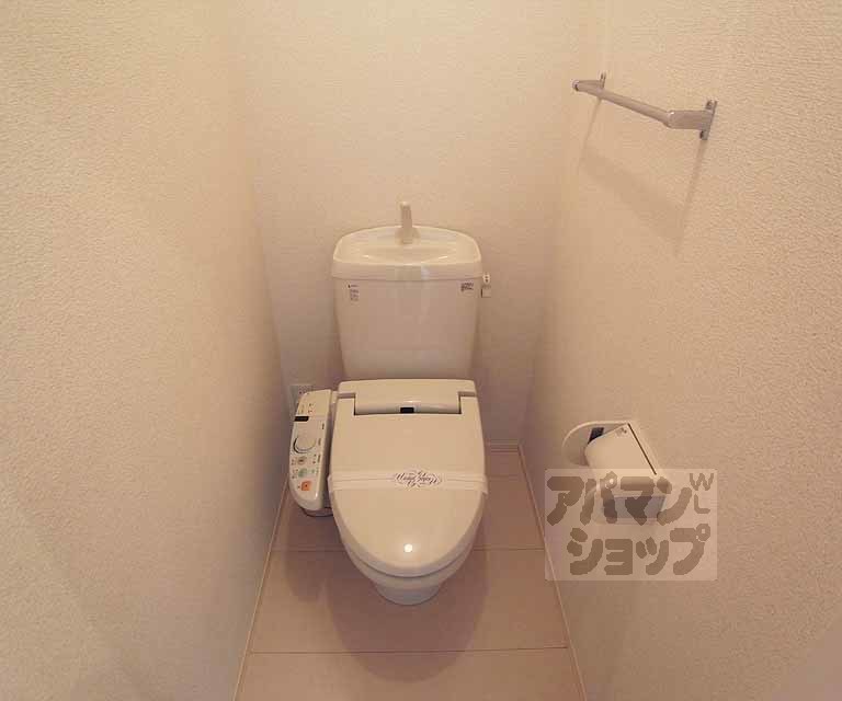 トイレ　ウォシュレット付き！