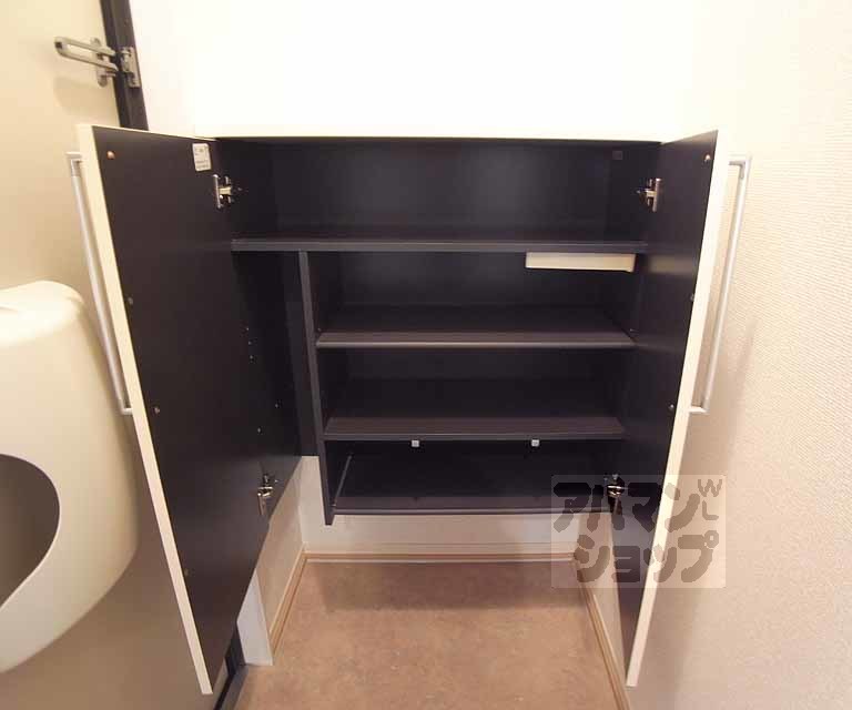 収納　靴箱です。