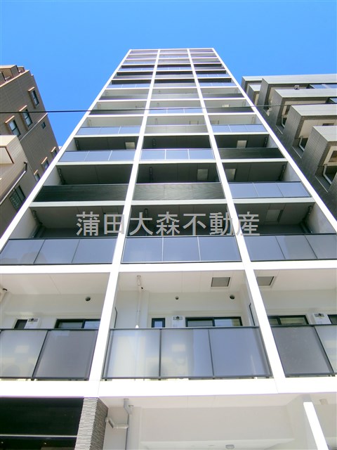 建物外観　2024年3月築　RC鉄筋コンクリート造地上14階建て総戸数