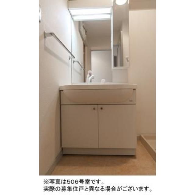 洗面設備　（別タイプ参考写真）真成館ビル　文京区本郷4