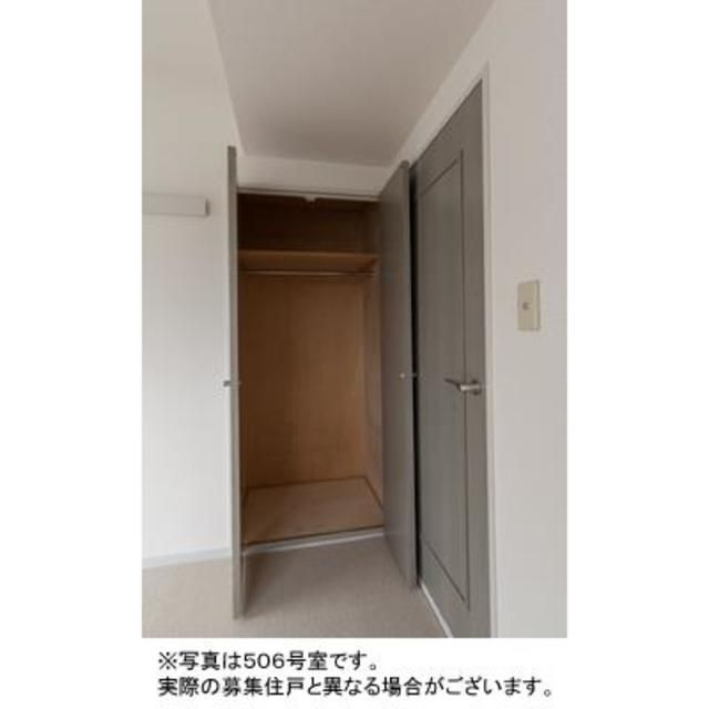 収納　（別タイプ参考写真）真成館ビル　文京区本郷4