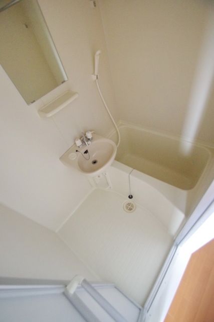 バス・シャワールーム　★賃貸物件のお問い合わせはタウンハウジング登戸店まで★