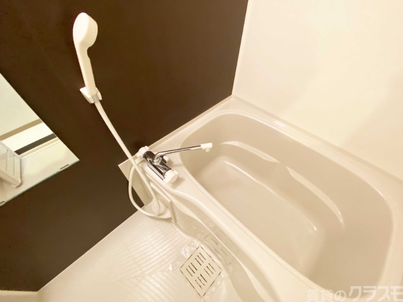 バス・シャワールーム　一日の疲れをお取りください。