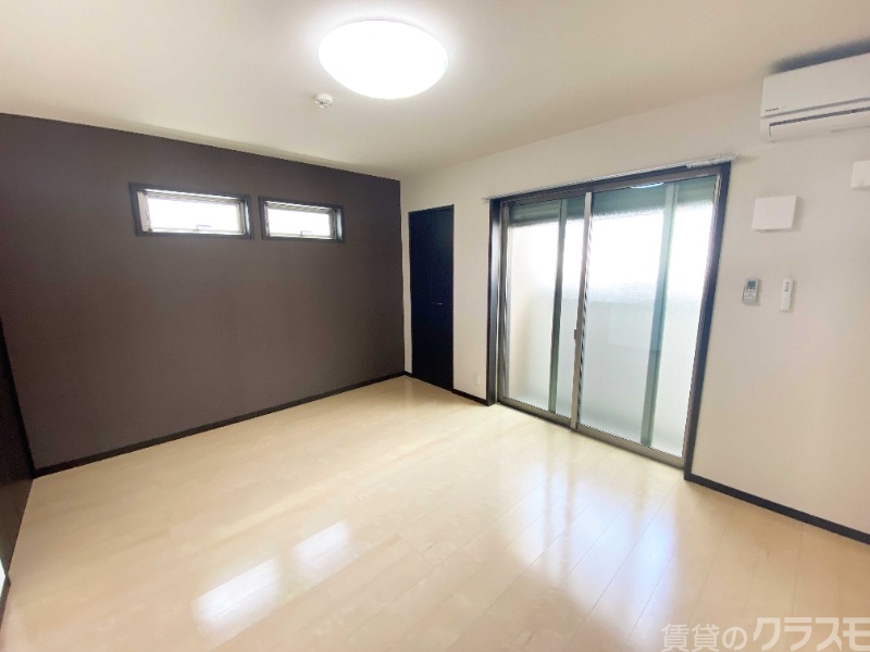 居室・リビング　８．８帖あるので広いです♪