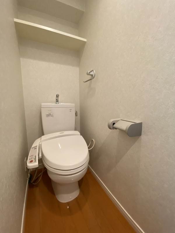 トイレ　シャワートイレも標準装備です★