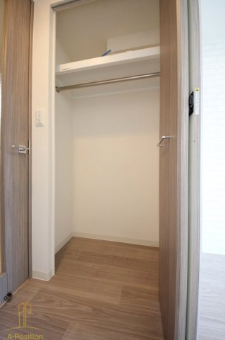 収納　プレサンス梅田II