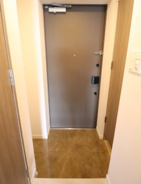 玄関　他部屋参考。