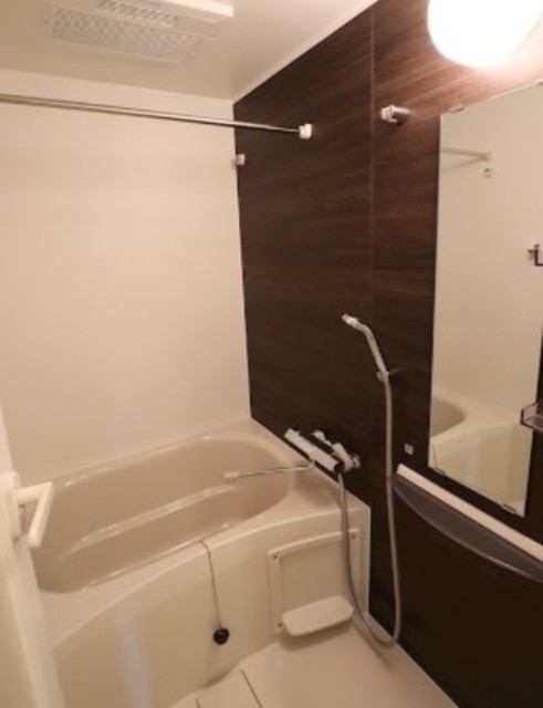 バス・シャワールーム　他部屋参考。