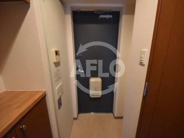 玄関　レジデンス釣鐘　玄関