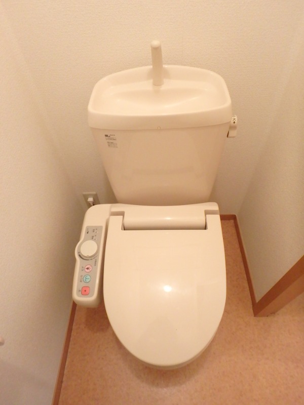 トイレ　図面と現状に相違がある場合には現状を優先