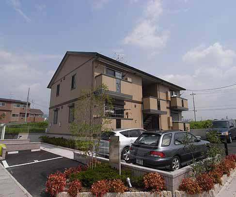 建物外観　新興住宅街に建ってます！