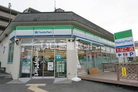 コンビニ　ファミリーマート 町田小山ヶ丘三丁目店（コンビニ）まで1119m