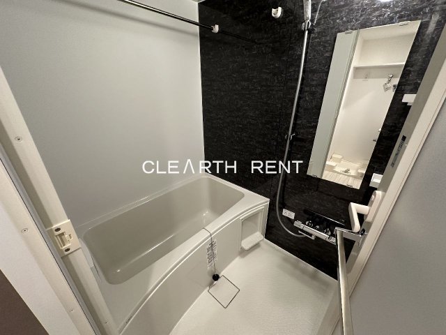 バス・シャワールーム　浴室乾燥機付きバスルーム/追焚機能付き