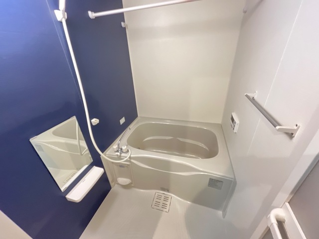 バス・シャワールーム　お風呂で日々の疲れを落としましょう