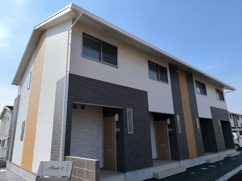 建物外観　新築のお部屋です♪