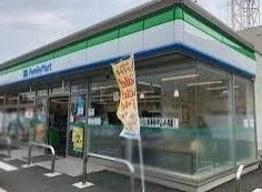 コンビニ　ファミリーマート浜松入野店（コンビニ）まで736m