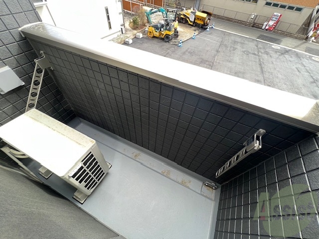 バルコニー　バルコニーがあるので洗濯物は外に干せそうですね～