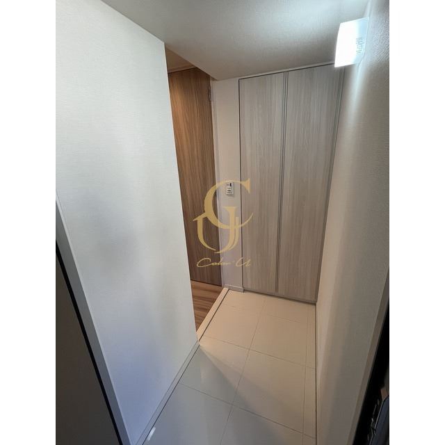 玄関　※別室参考画像