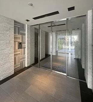 ロビー　ゆとりのあるロビーです