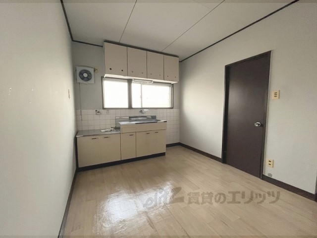 居室・リビング　居室