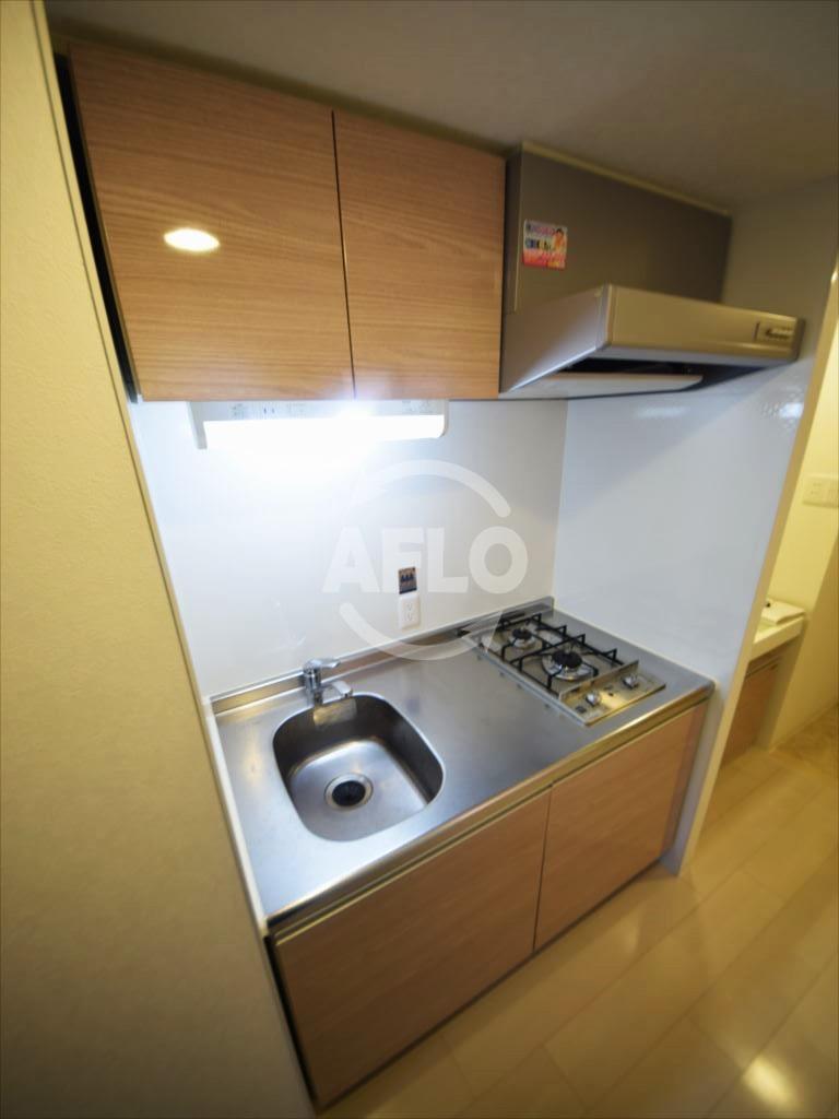 キッチン　ジュネーゼグラン難波ミラージュ　2ガスシステムキッチン