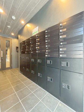 エントランス　毎日通るエントランスはこのようになっています