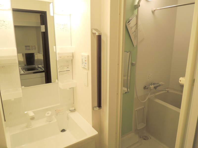 洗面設備　洗面所