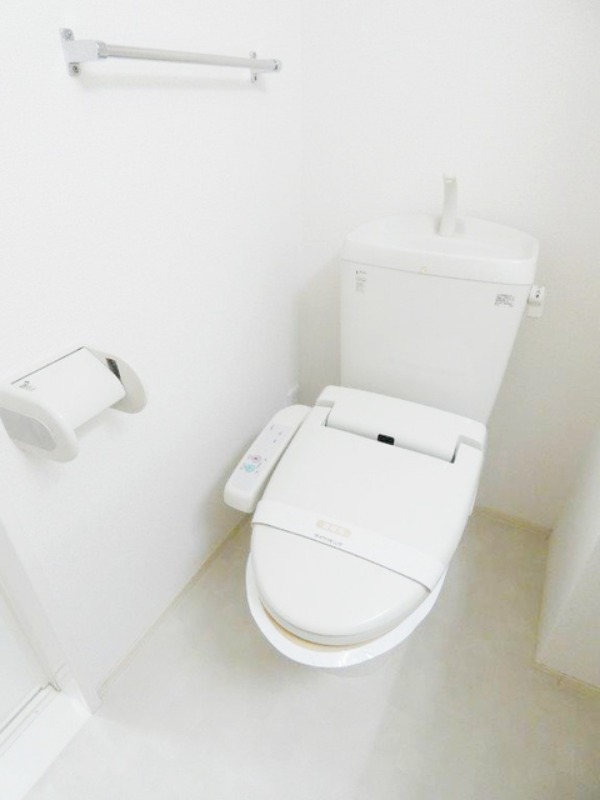 トイレ　図面と現状に相違がある場合には現状を優先