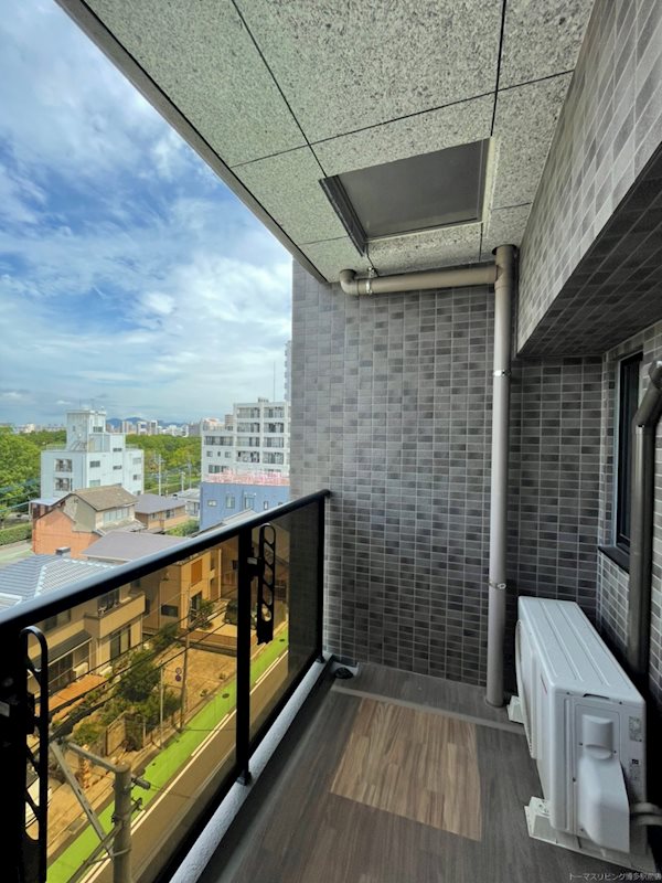 バルコニー　※別号室の参考写真です。